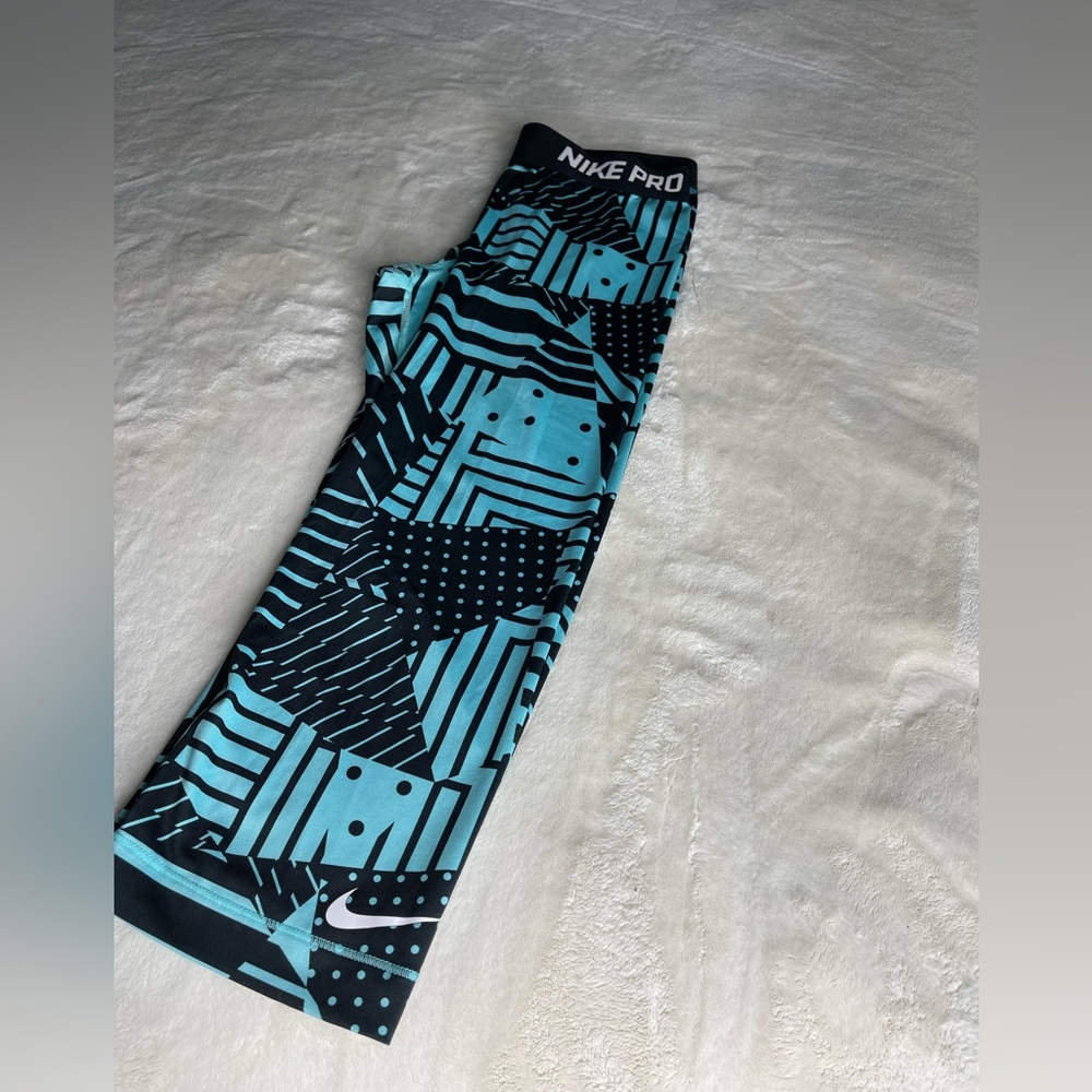 Nike leggings